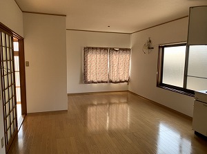 明るい窓も2窓あります!
