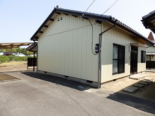駐車場も2台確保でこの賃料!
