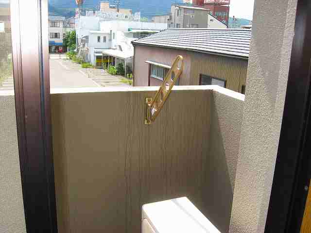 ベランダも日当たり良好!